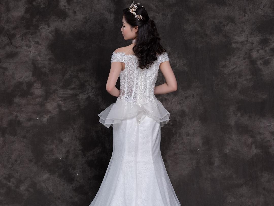 【特推套餐】齐地婚纱＋秀禾服＋敬酒服