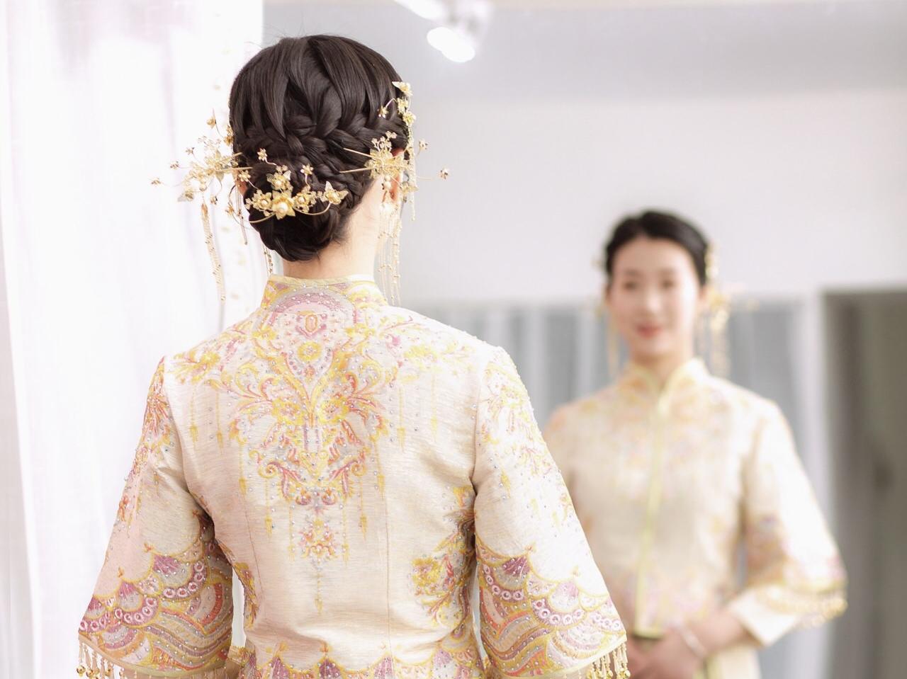 【回门宴套餐 】   敬酒服+专业新娘早妆