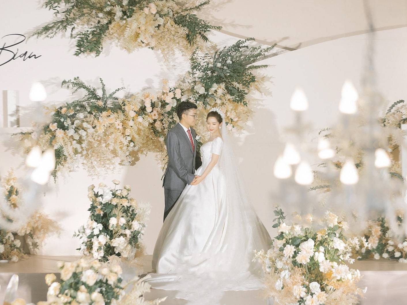 【芳菲韩潮】香槟色韩式婚礼花艺设计效果满分