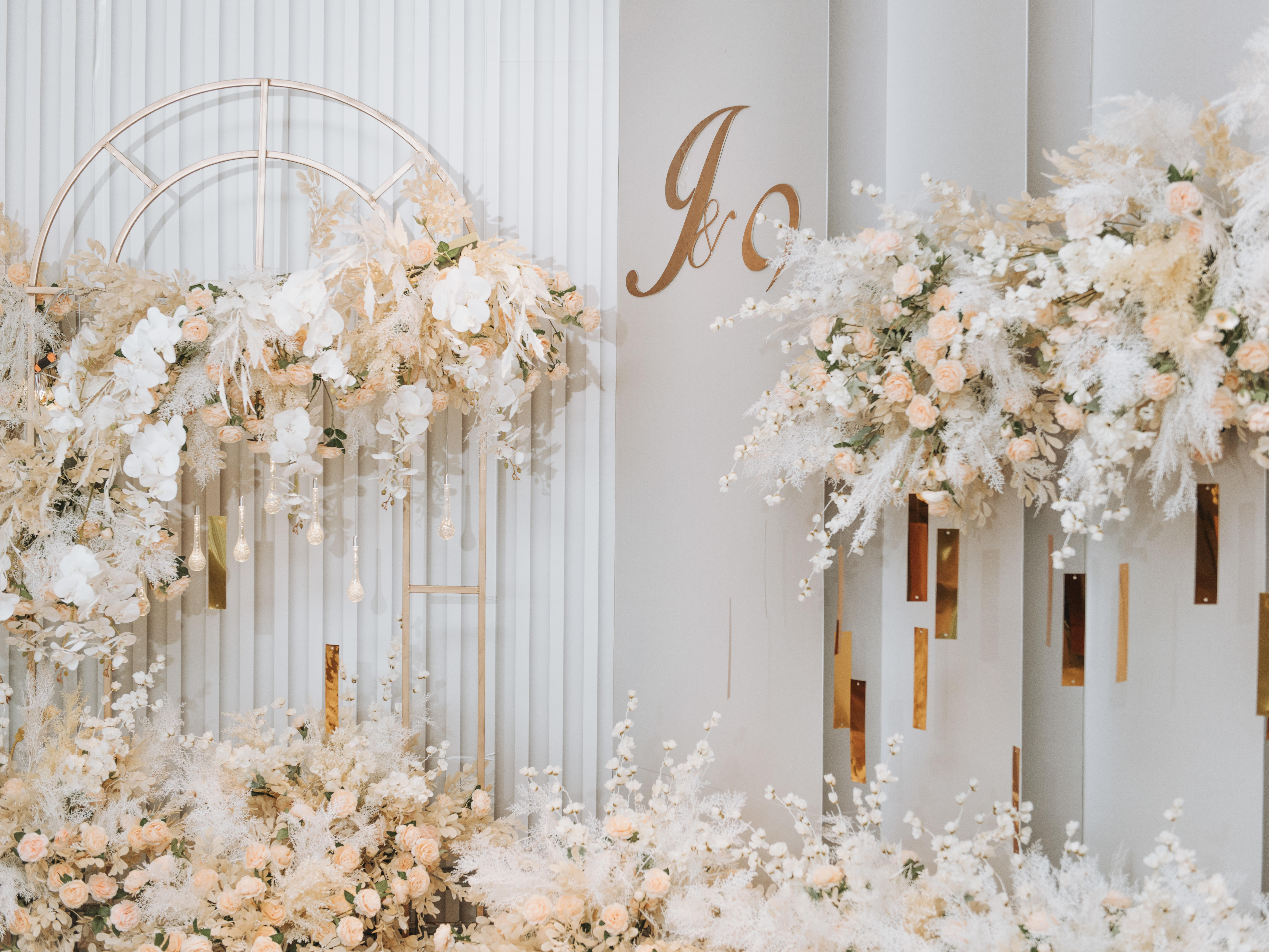 视觉上冲击/红黑水晶婚礼