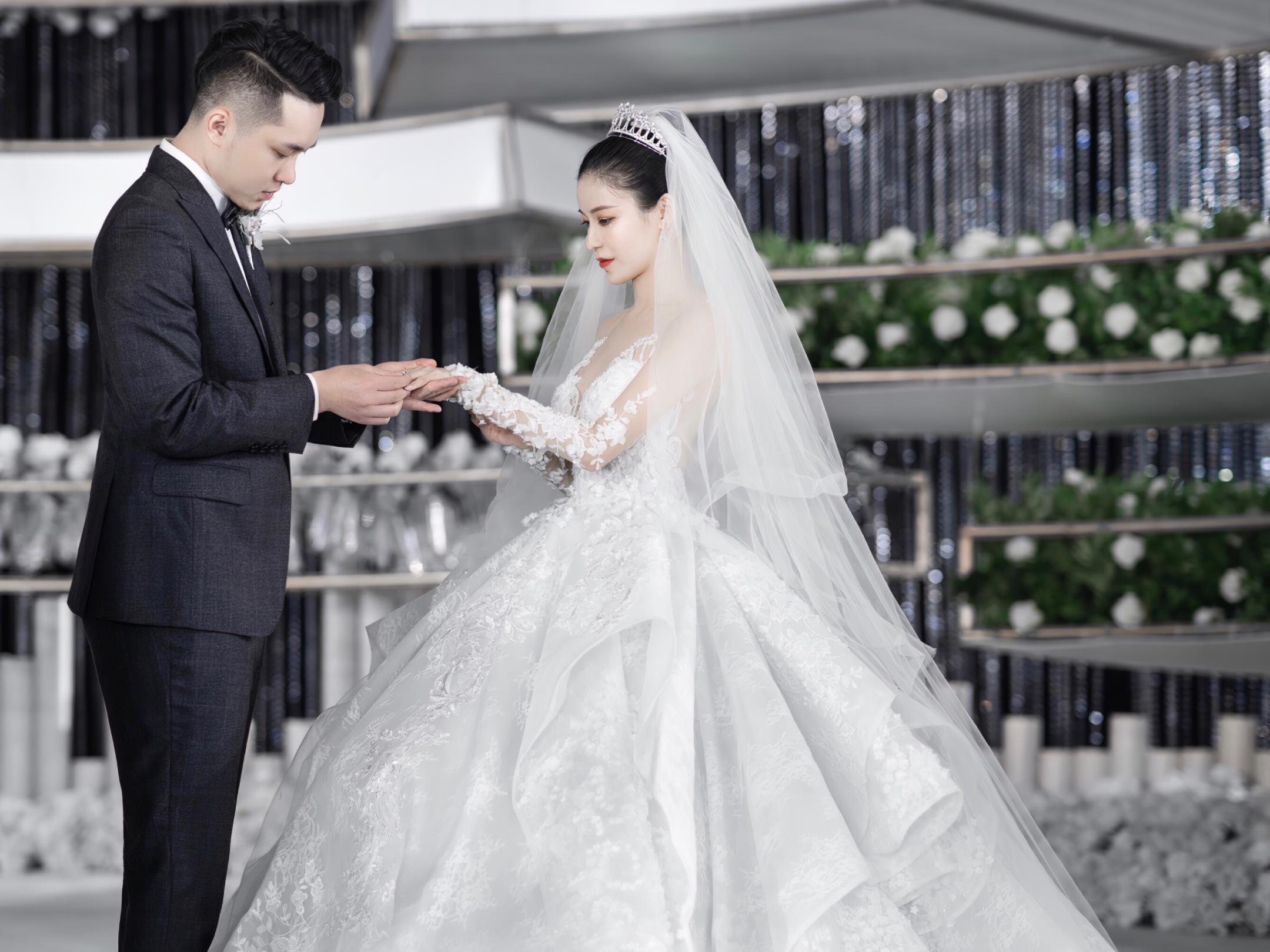 【双喜婚礼】大气奢华白绿色韩式简约风婚礼