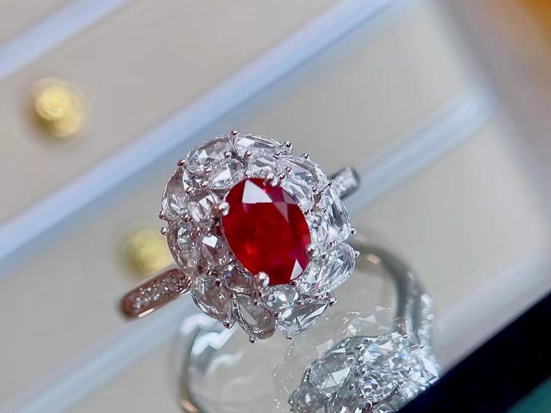 浓艳而明亮的红宝石~质感和高级感满满