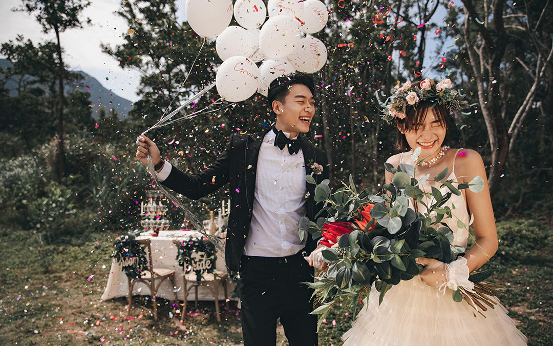 【人气推荐】网红INS风婚纱照 在线预约立减