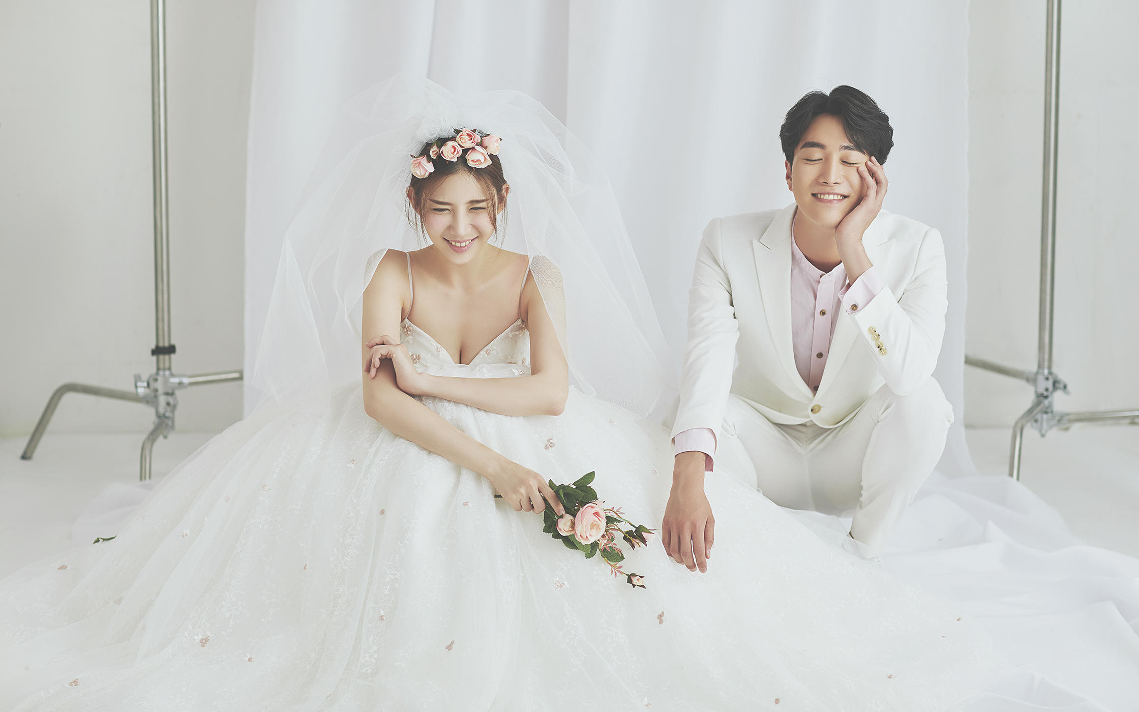 【完美星座】轻奢婚拍 专业团队一对一 享现金减免