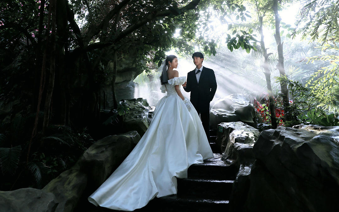 【人气精选】一价全包婚纱照/简约/唯美