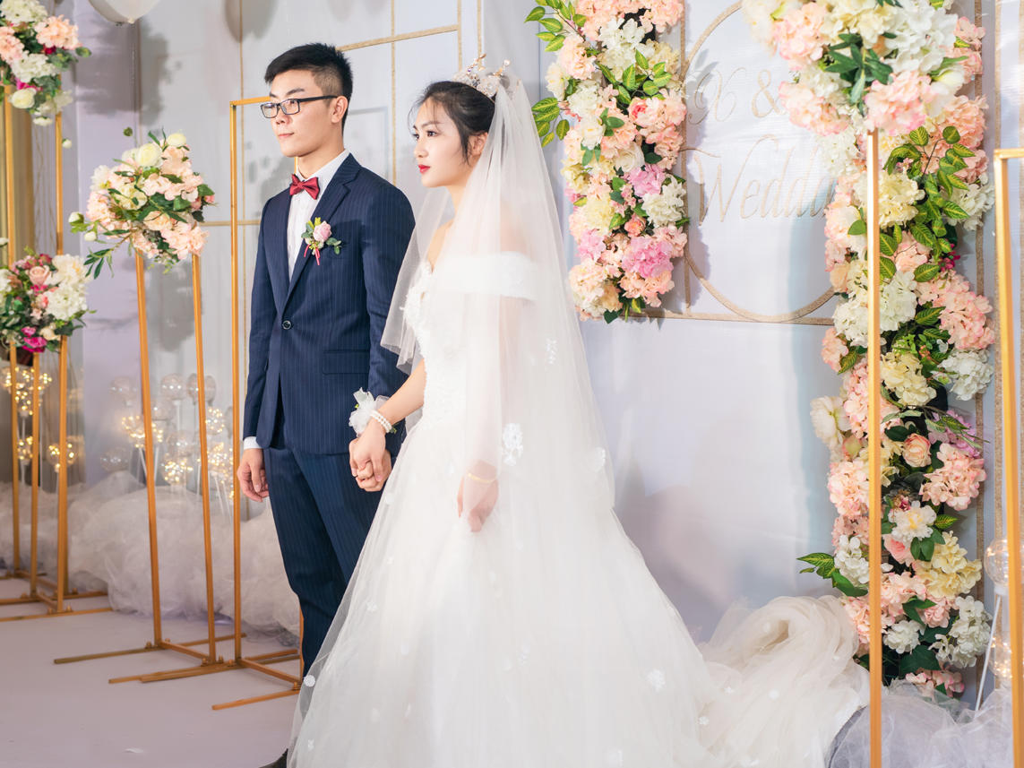 喜缘婚礼——高性比经典套餐 包四大 