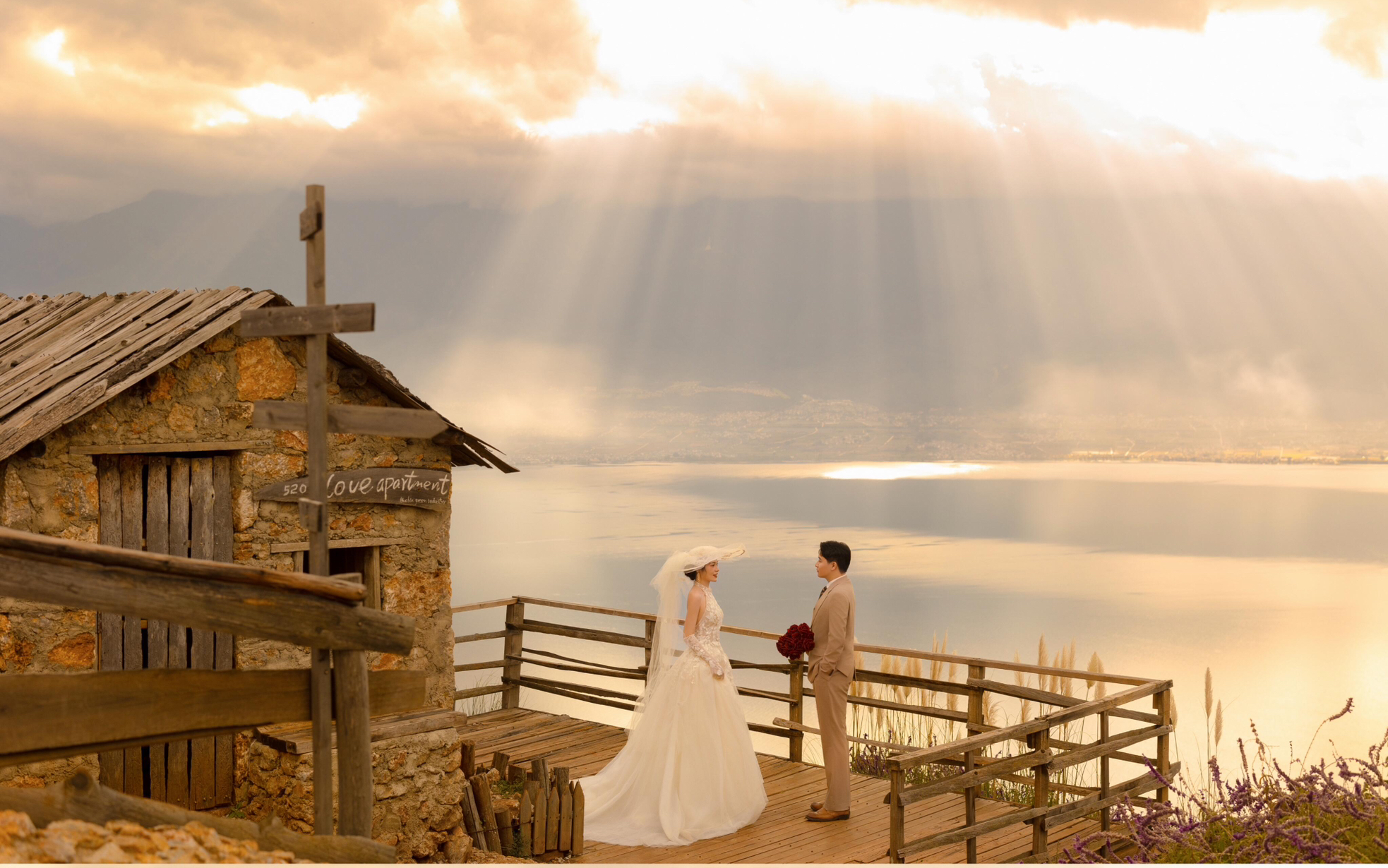 當(dāng)丁達(dá)爾效應(yīng)出現(xiàn)，心動便有了證據(jù)