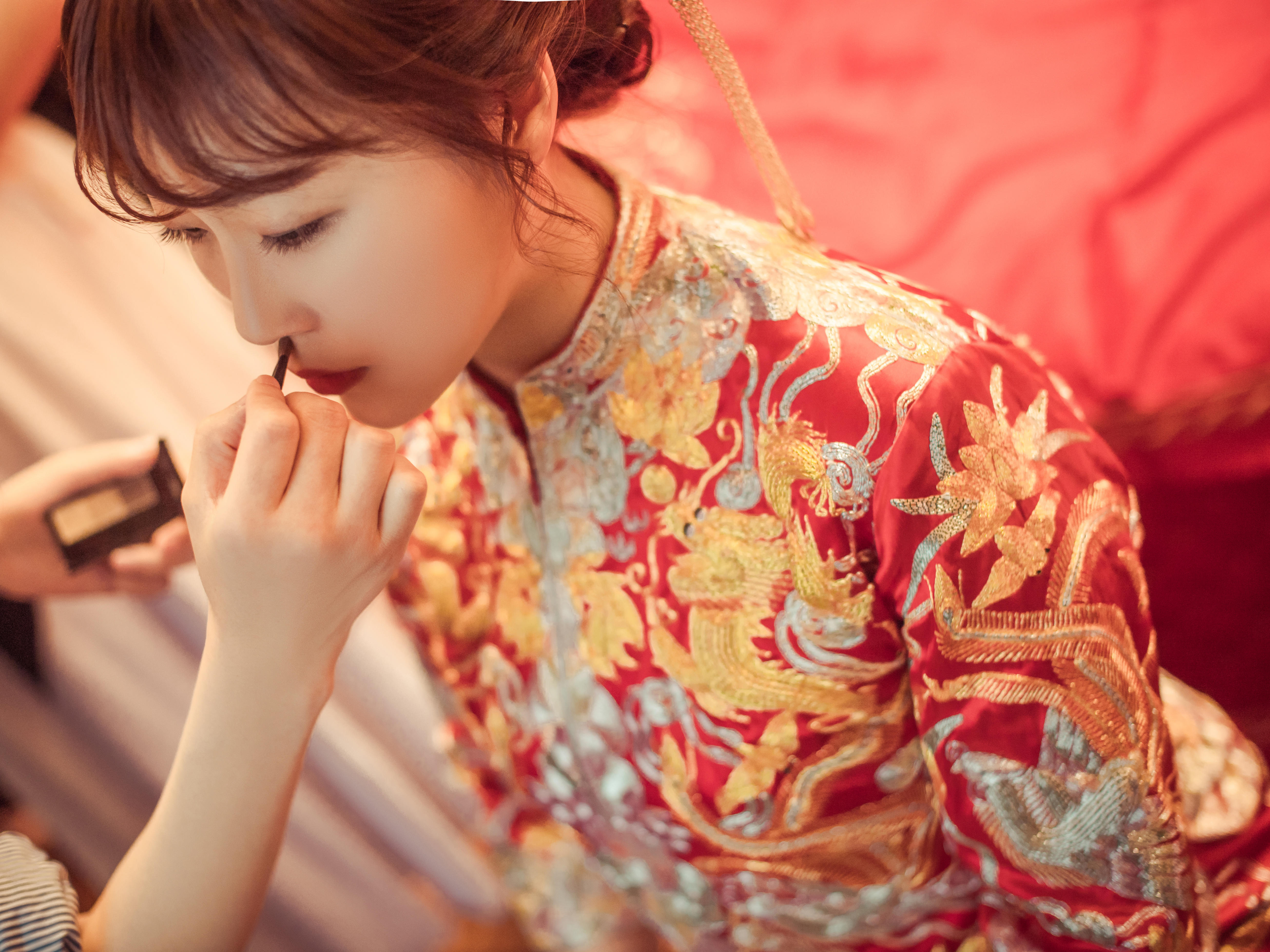 凡一梦幻主纱+【中式】+敬酒服，送精美伴娘服