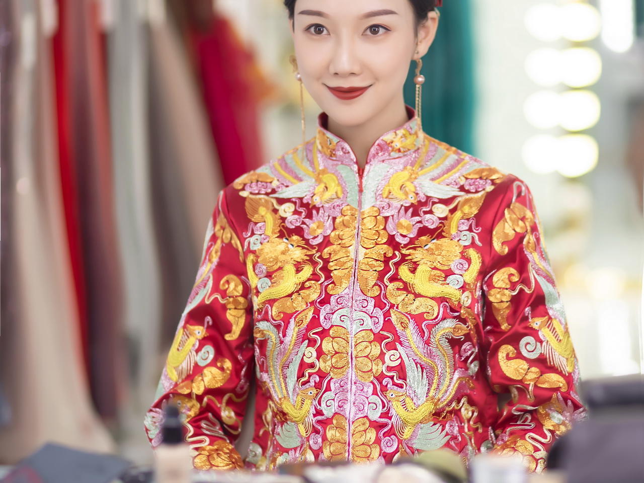 【泰华店】新娘跟妆+男妆定制+新娘全套货品