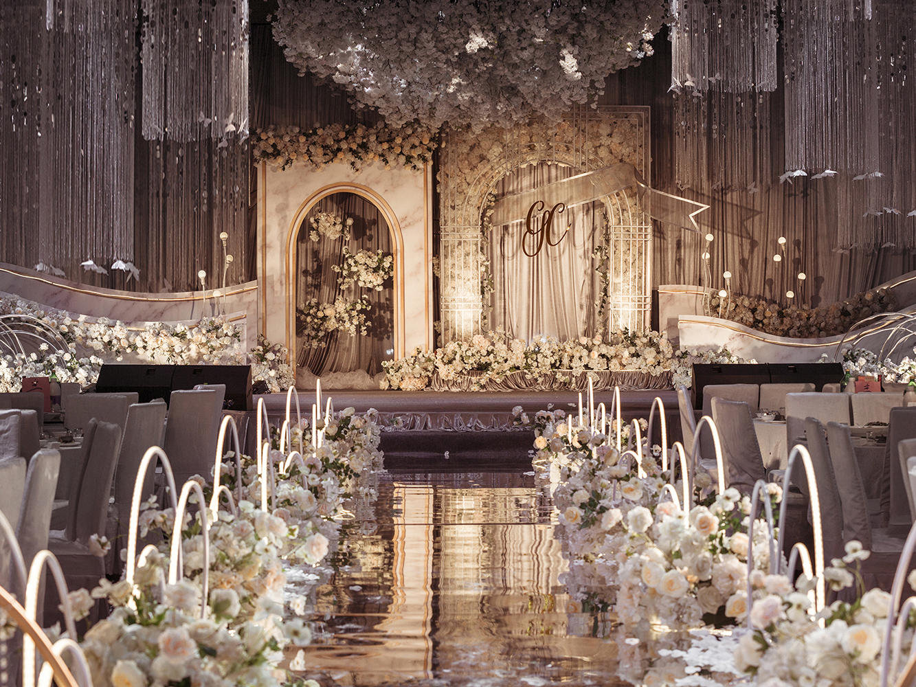 【香槟色梦幻】满顶装饰 超炫灯光 +含婚礼主持人