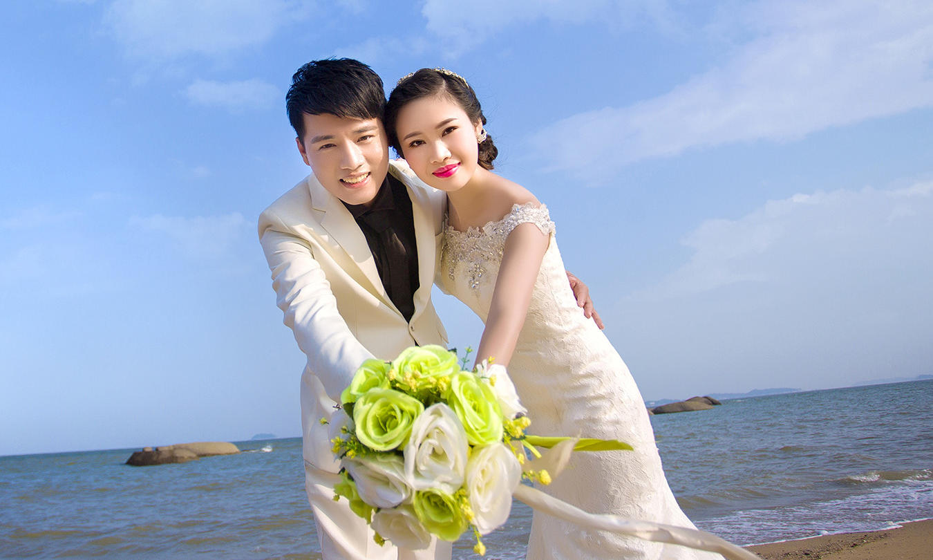 廈門蜜緣婚紗攝影 婚紗照攝影團(tuán)購 蜜月旅行拍結(jié)婚