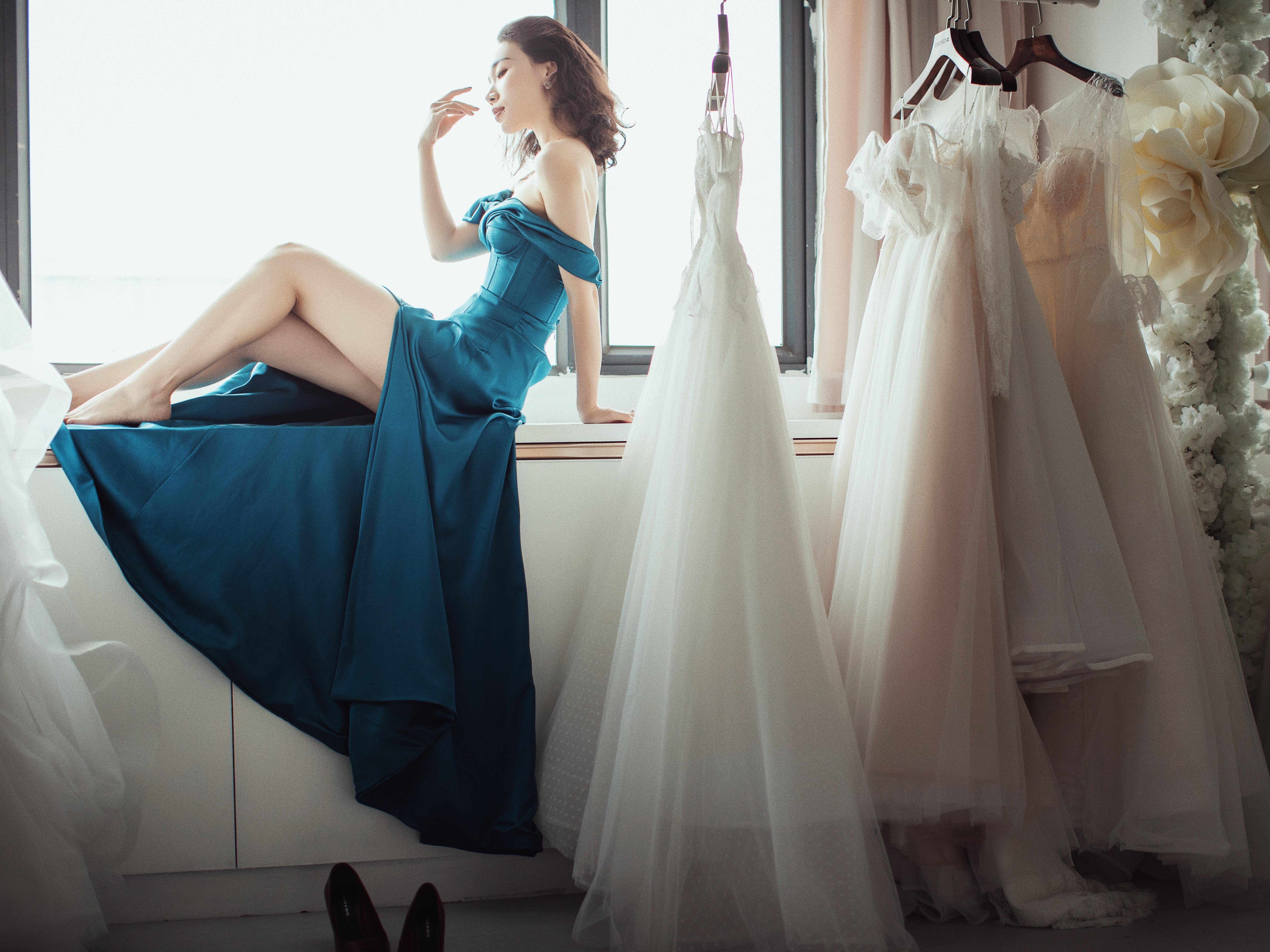 【AILES翼】特惠主纱+中式+敬酒服3件套