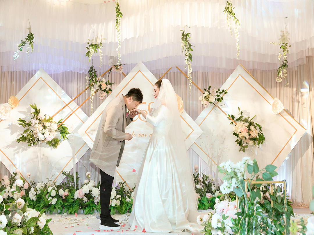 平顶山佳田私人定制婚礼会馆小清新唯美时尚婚礼