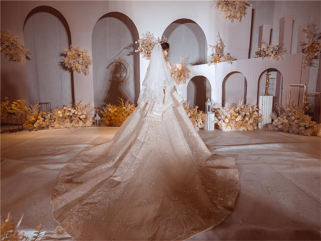 12.18铂尔曼大酒店三楼