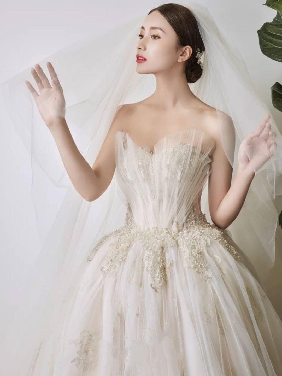 超级美的小贝壳婚纱来了~