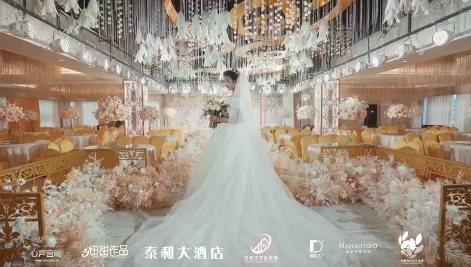 《巫溪紅房子婚禮》白金婚禮現(xiàn)場