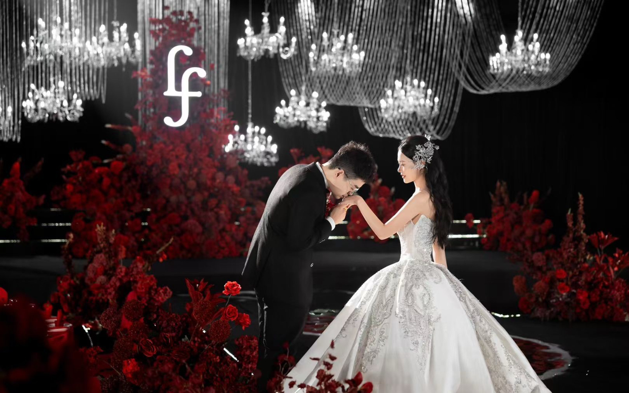 紅黑色輕奢主題婚禮