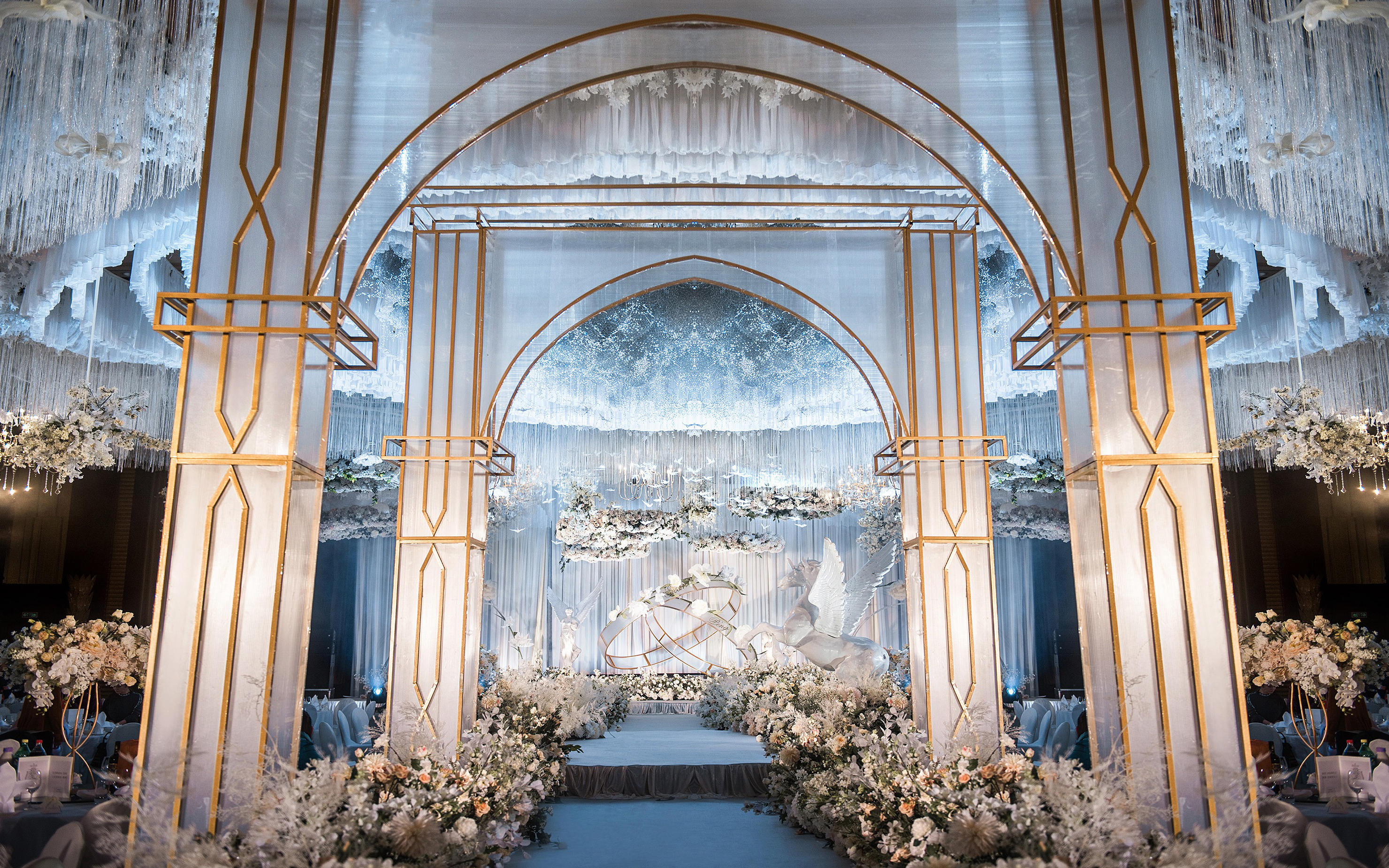 【经典婚礼】梦幻蓝白色欧式城堡婚礼