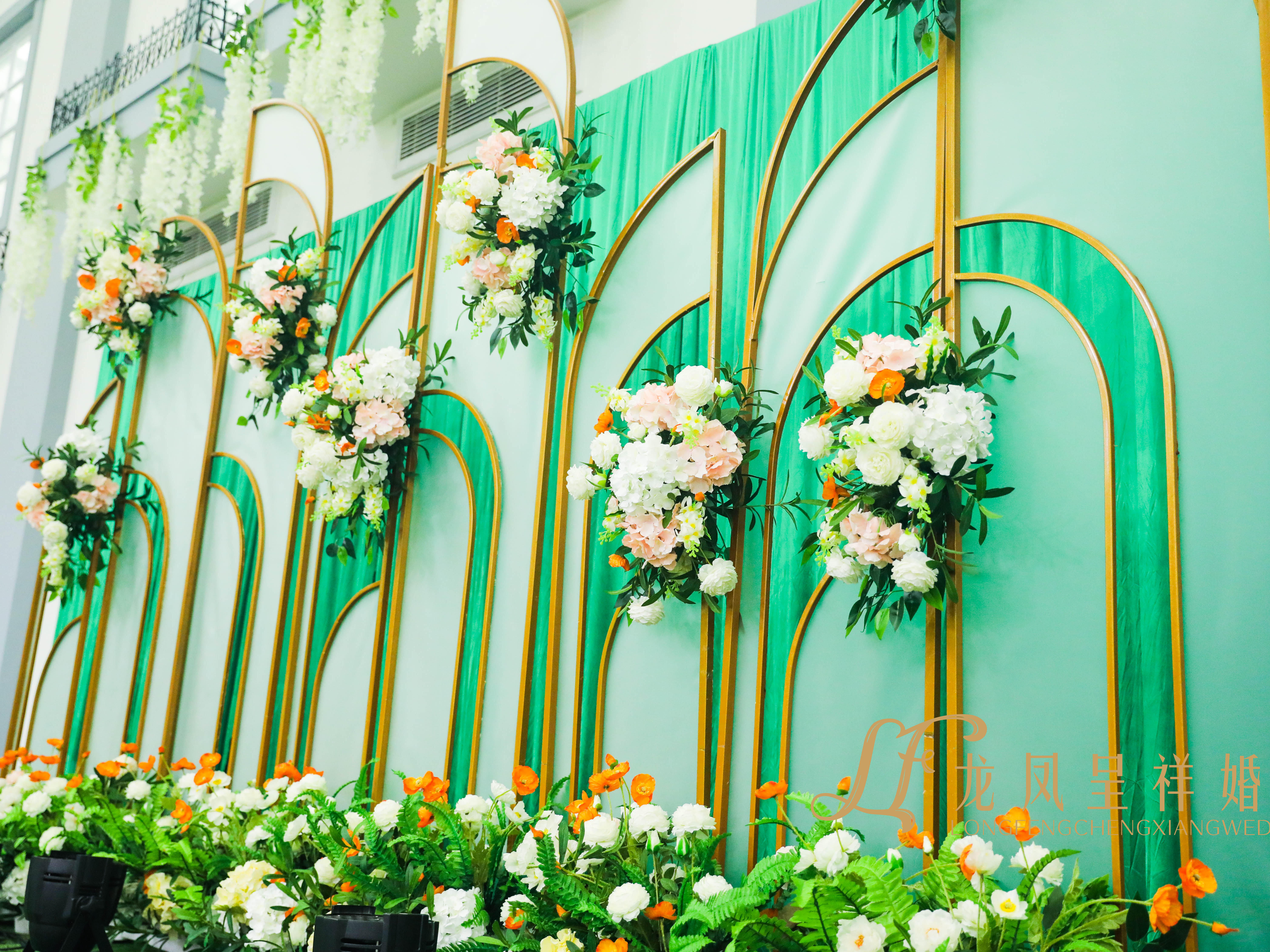 公安龙凤呈祥婚庆 专属定制婚礼策划统筹服务