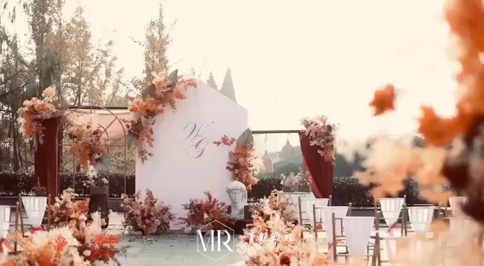 入目皆是秋-新款焦糖色网红婚礼(含四大金刚音响）