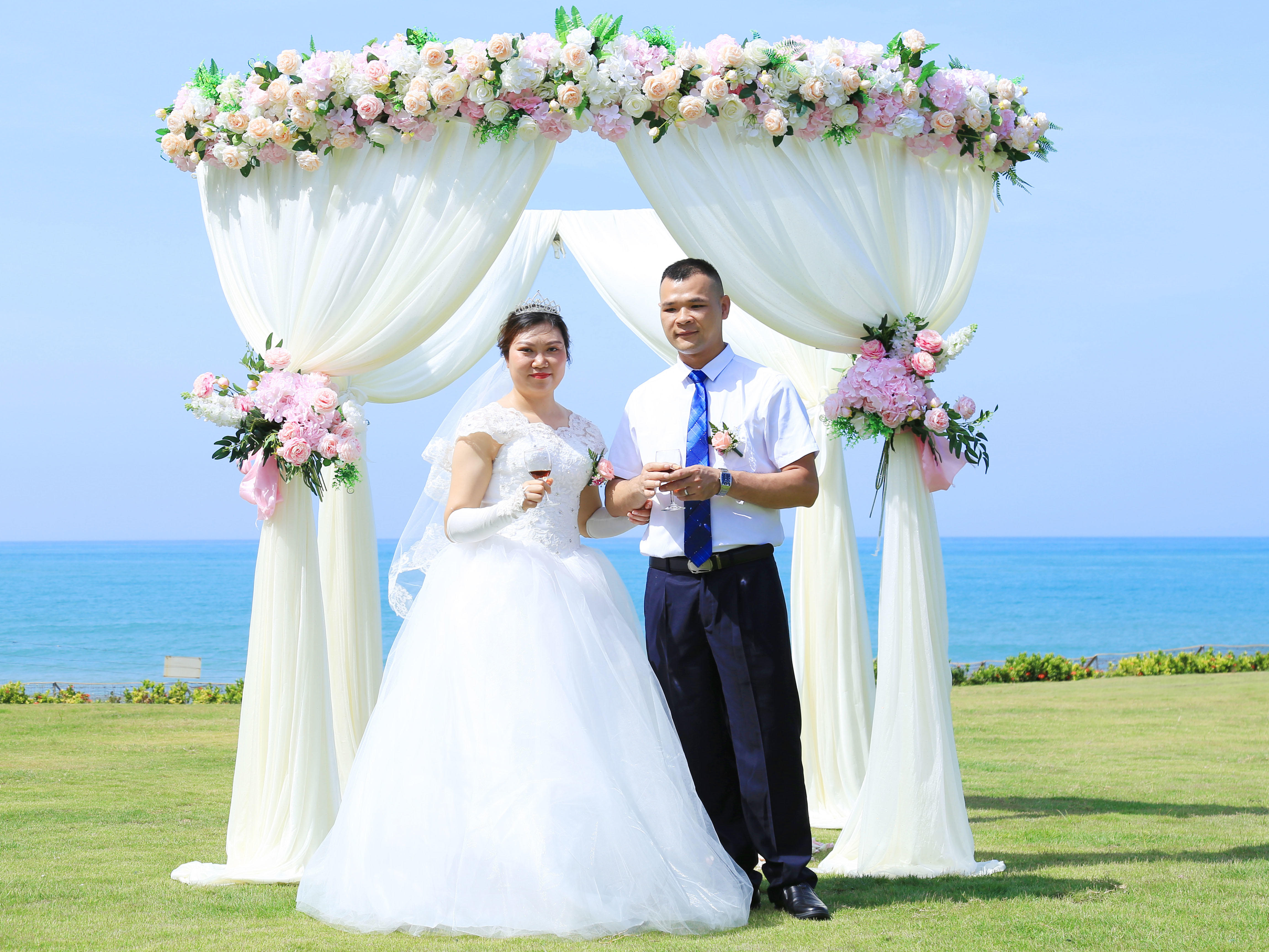 三亚旅行结婚 婚礼+蜜月旅游五天四晚行程海景房