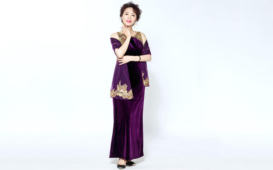 冯之君妈妈咪呀妈妈装礼服定制