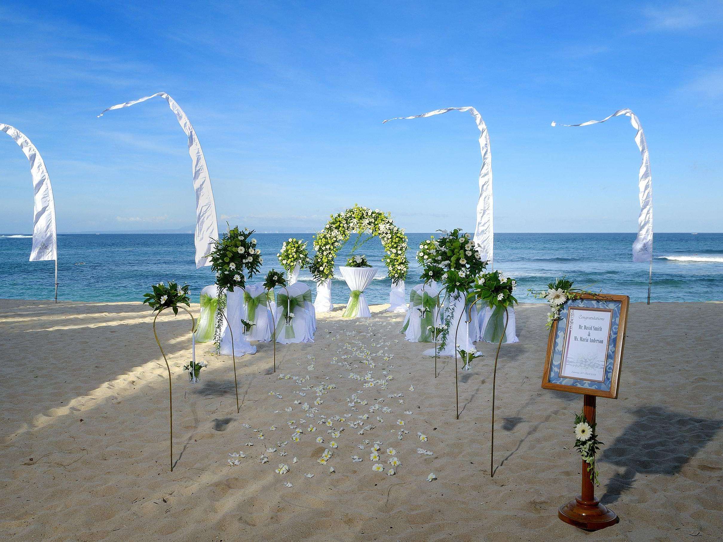 乔克叔叔水富邵女坪户外精品阳光沙滩中小型定制婚礼