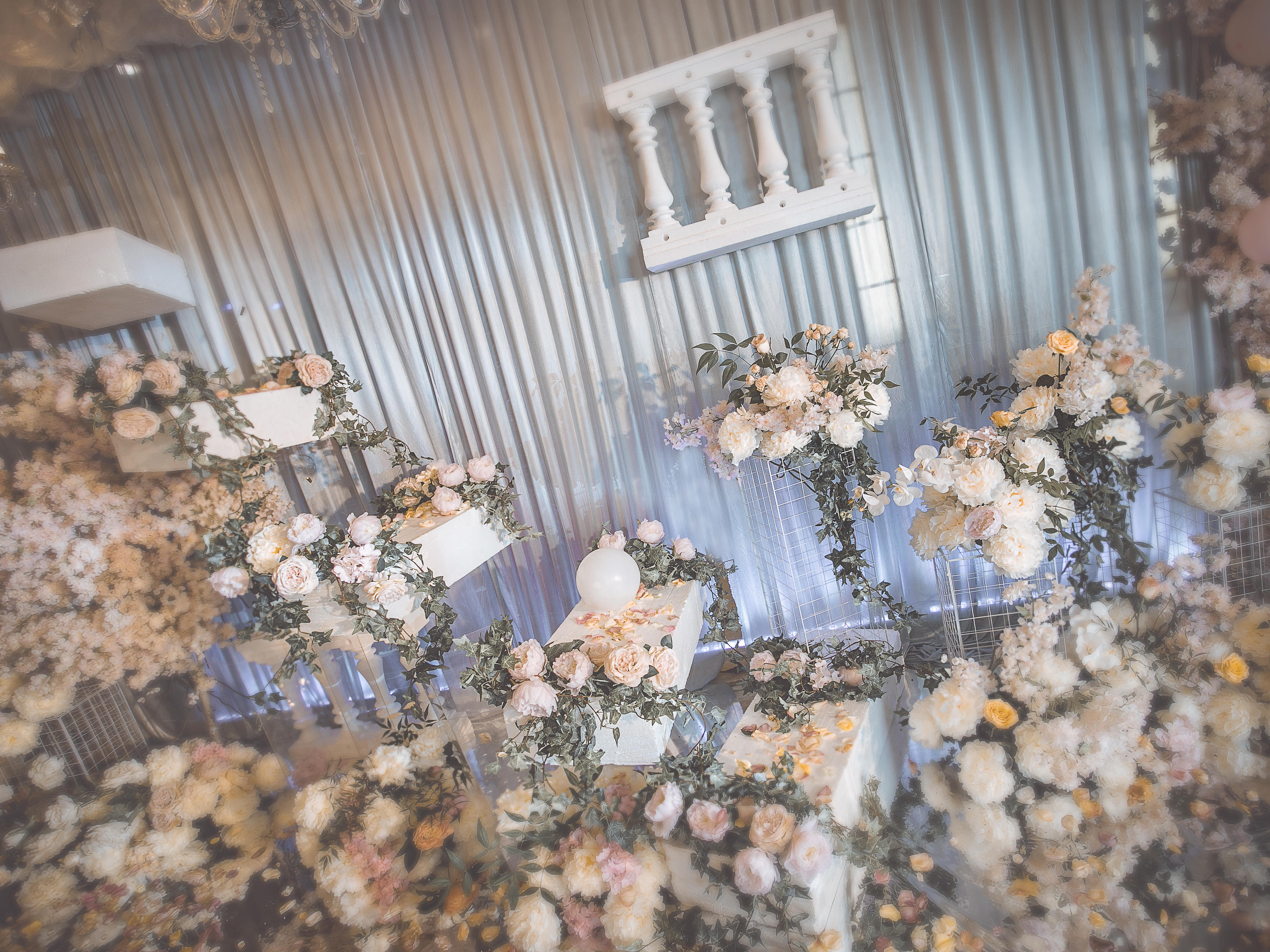 网红梦幻粉色梦幻婚礼推荐