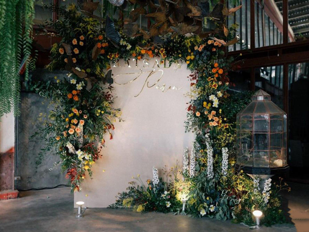 友缘花艺婚礼策划【咖啡厅里的工业风婚礼】