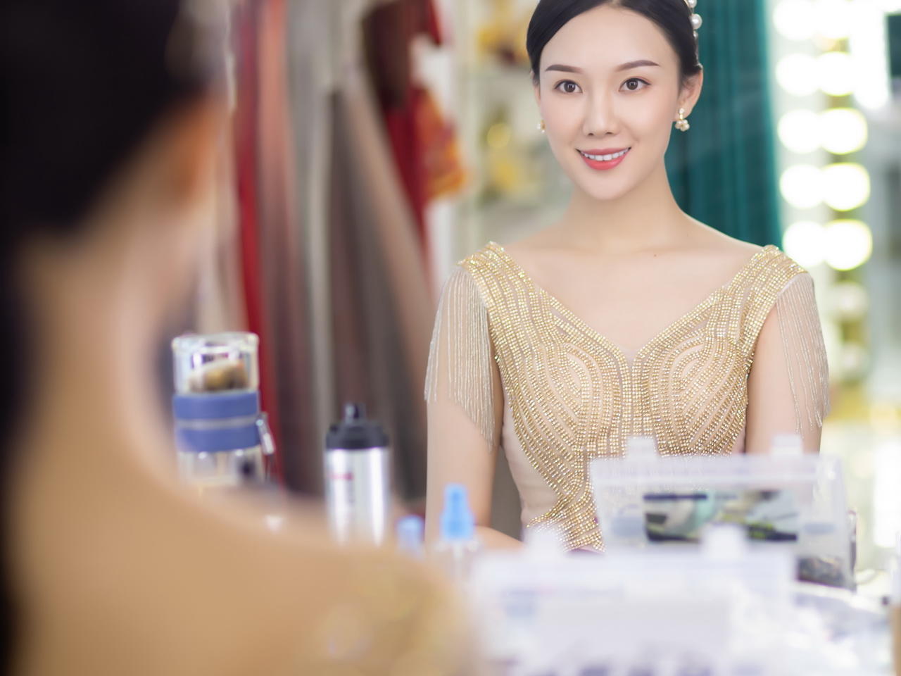 【泰华店】新娘跟妆+男妆定制+新娘全套货品