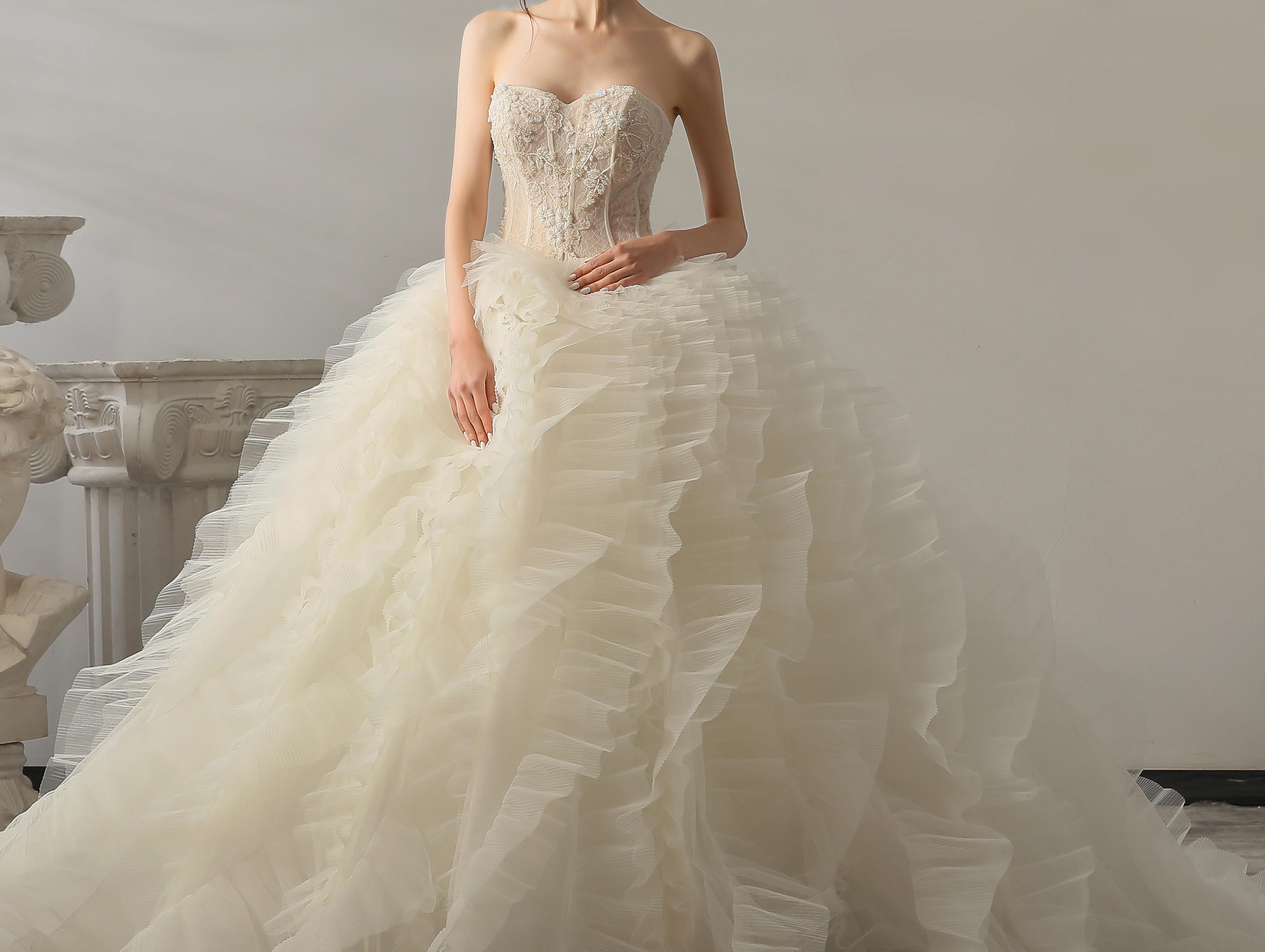 【新款推荐】ins风甜美桃心领云朵纱蛋糕蓬蓬裙