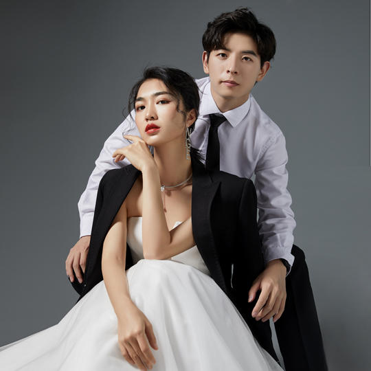 婚纱照【工作日特惠】4服4造+风格任选