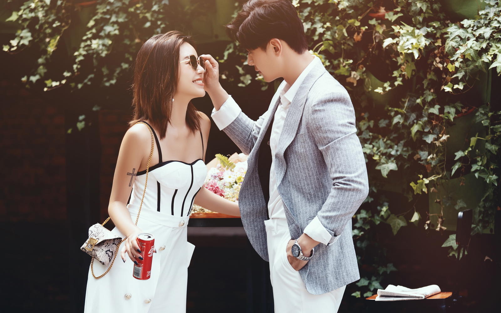“欧”情格致+下单送定制婚纱