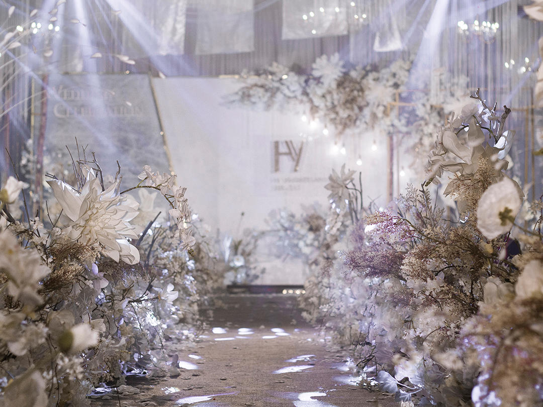 【泰式极简婚礼】轻奢金银色婚礼|玖忆婚礼|