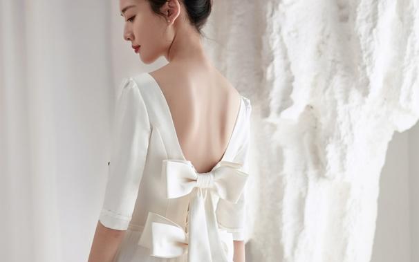 【IU婚纱】绸缎个性定制款