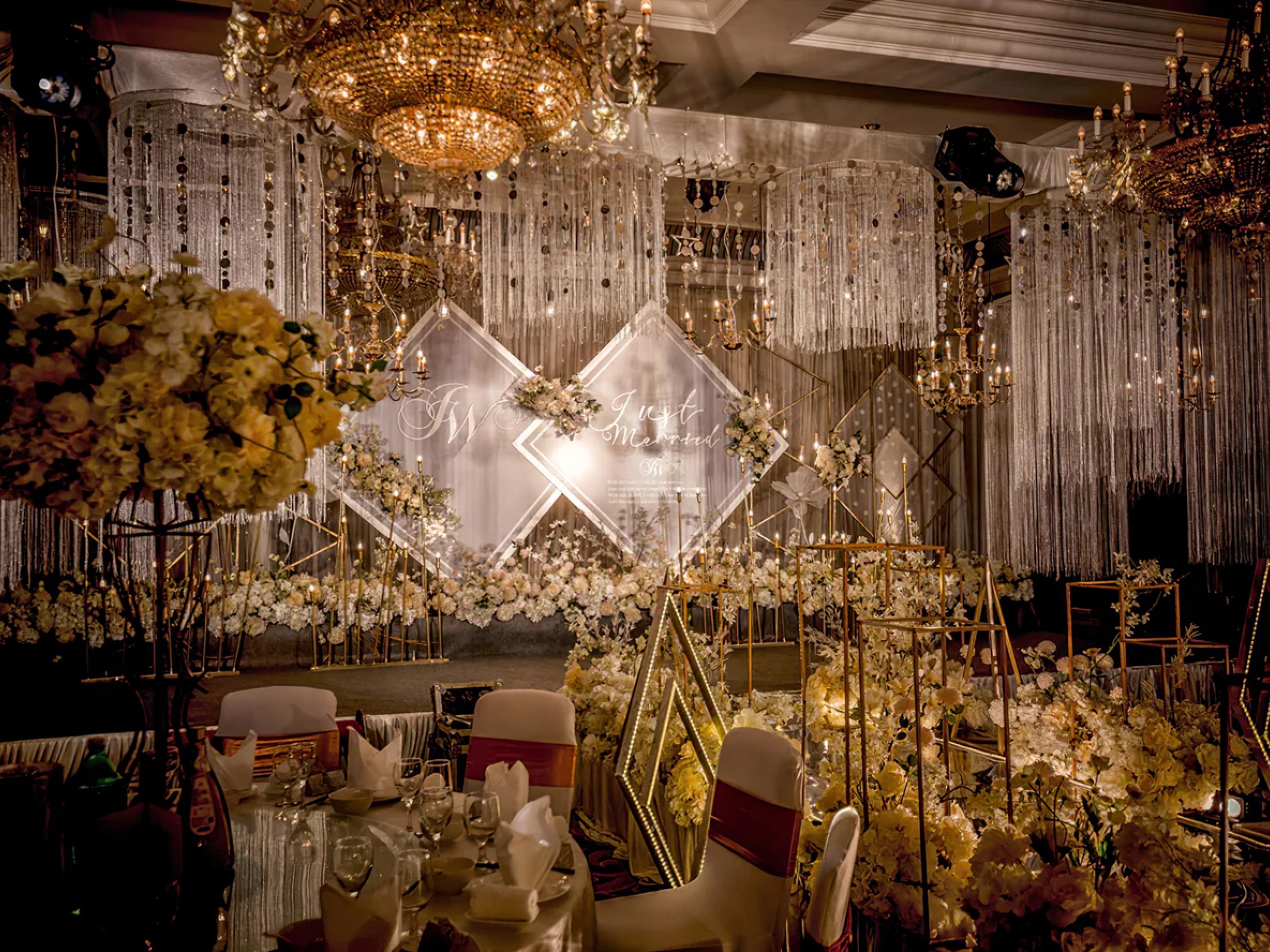 大气奢华|金色圣庭，光而不耀