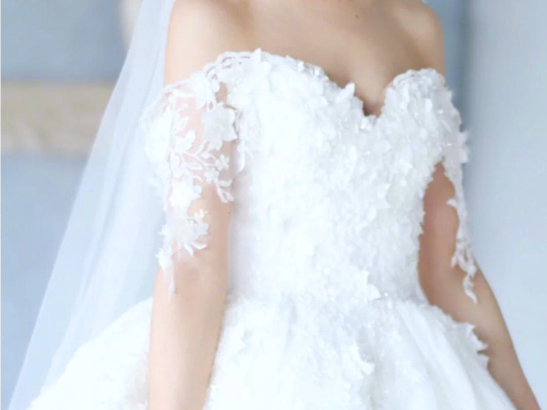 限时专享：婚纱+礼服+秀禾