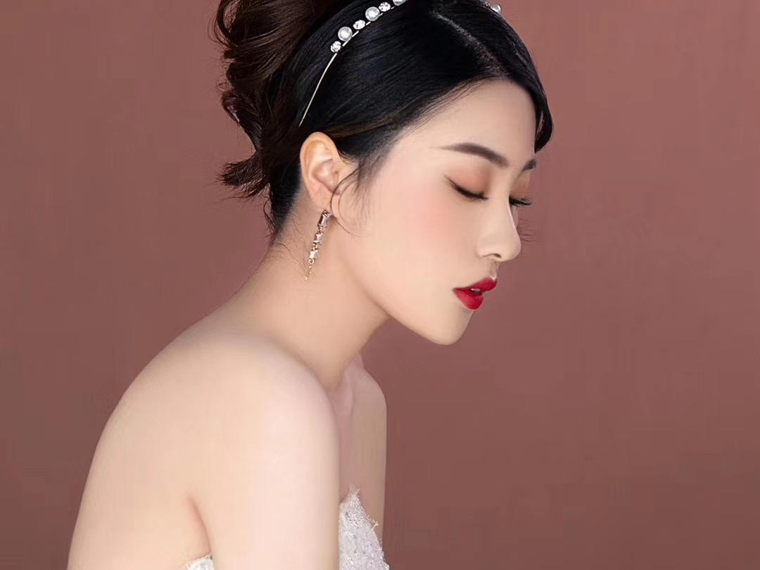 资深全程跟妆3组造型韩系简约妆容