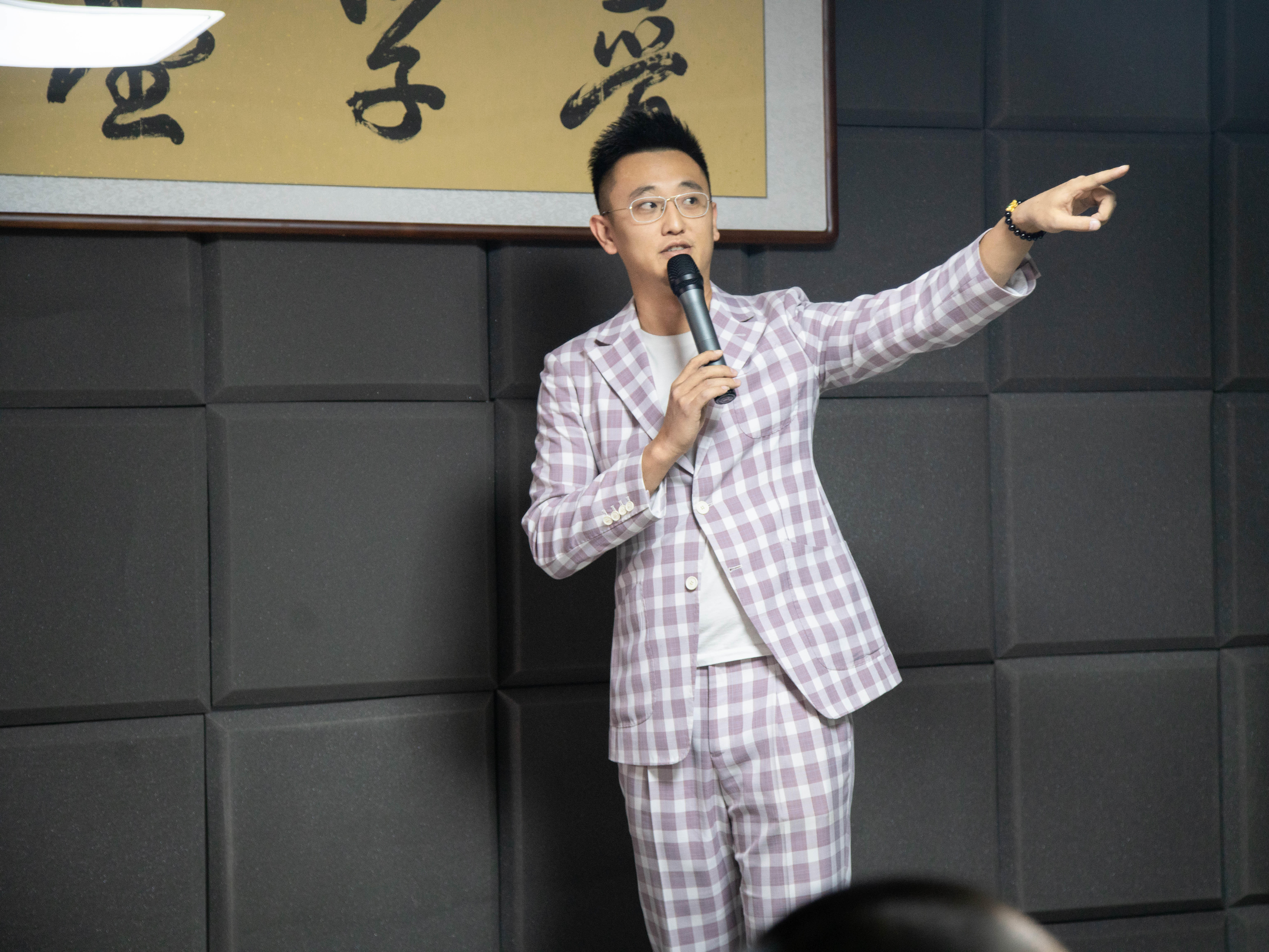 私人订制主持（无套路套词，现场感强）