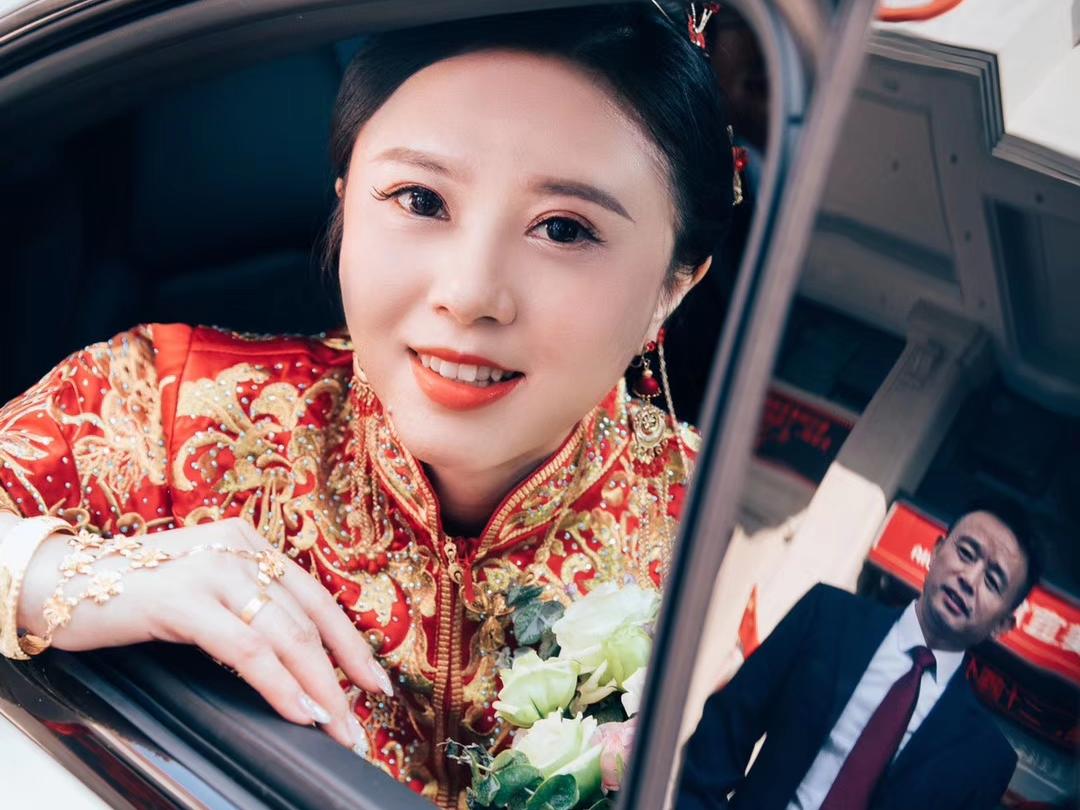 郴州市朵妍美妆造型唯美新娘跟妆+伴娘妆+高档胸贴