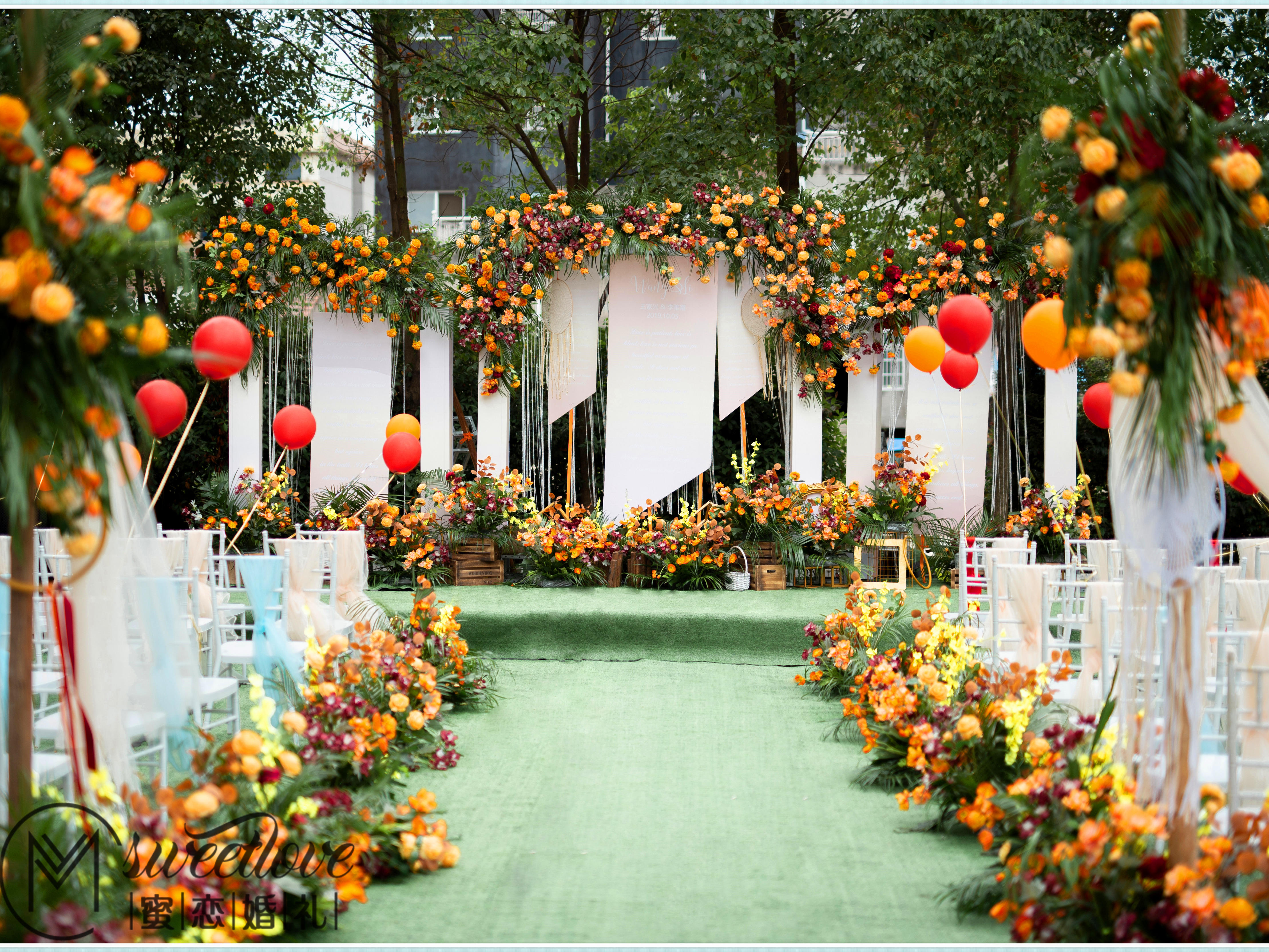 蜜恋婚礼/新人自家门口的婚礼