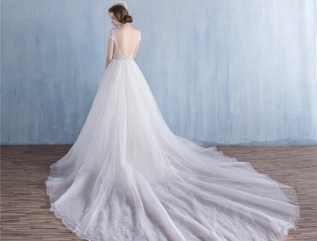 【立减1200】高定5件：主纱+敬酒+秀禾+2伴