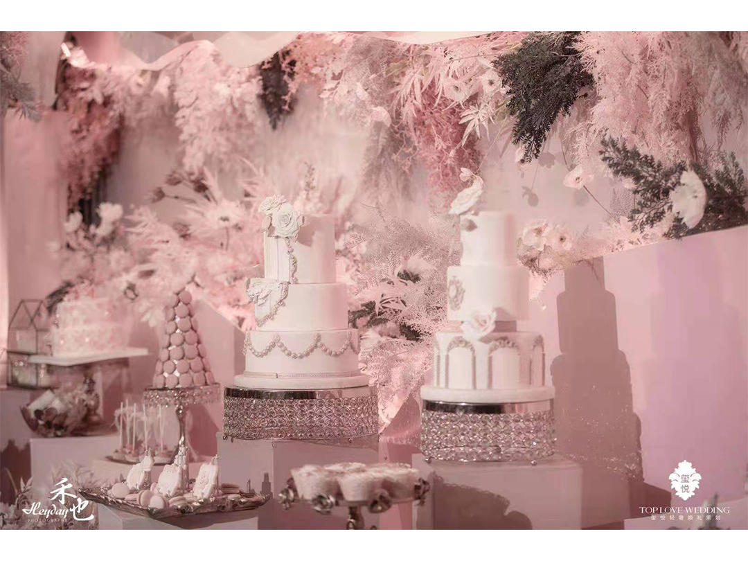 玺悦婚礼  粉色系云端花海设计效果满分