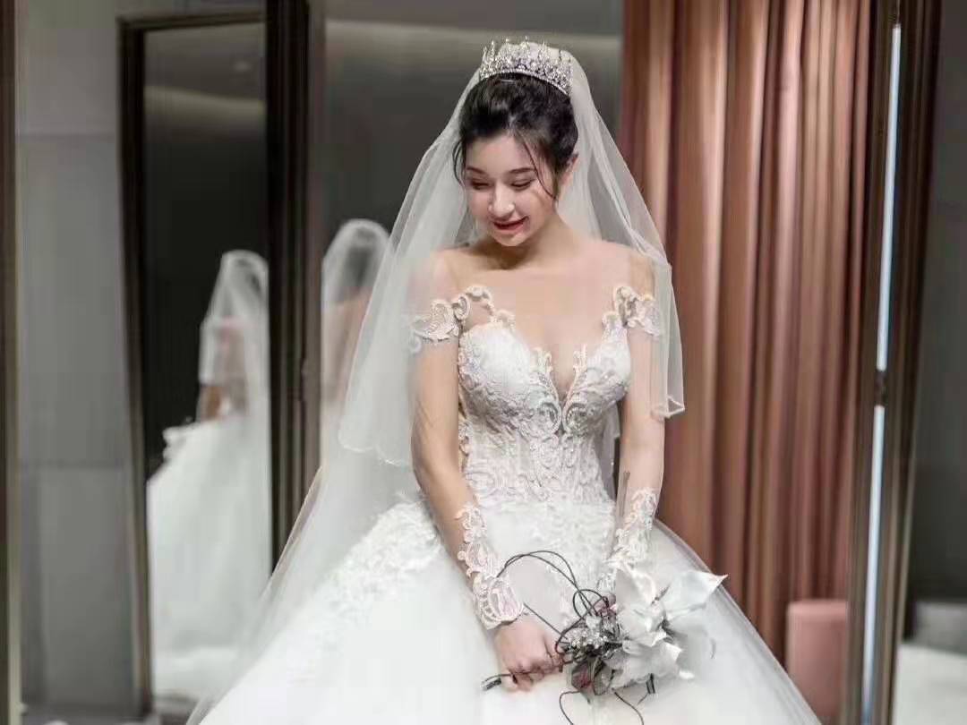 梦幻公主系列定制婚纱+礼服+秀禾服3件套