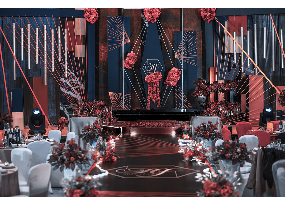 爱尔语典  红黑轻奢风婚礼