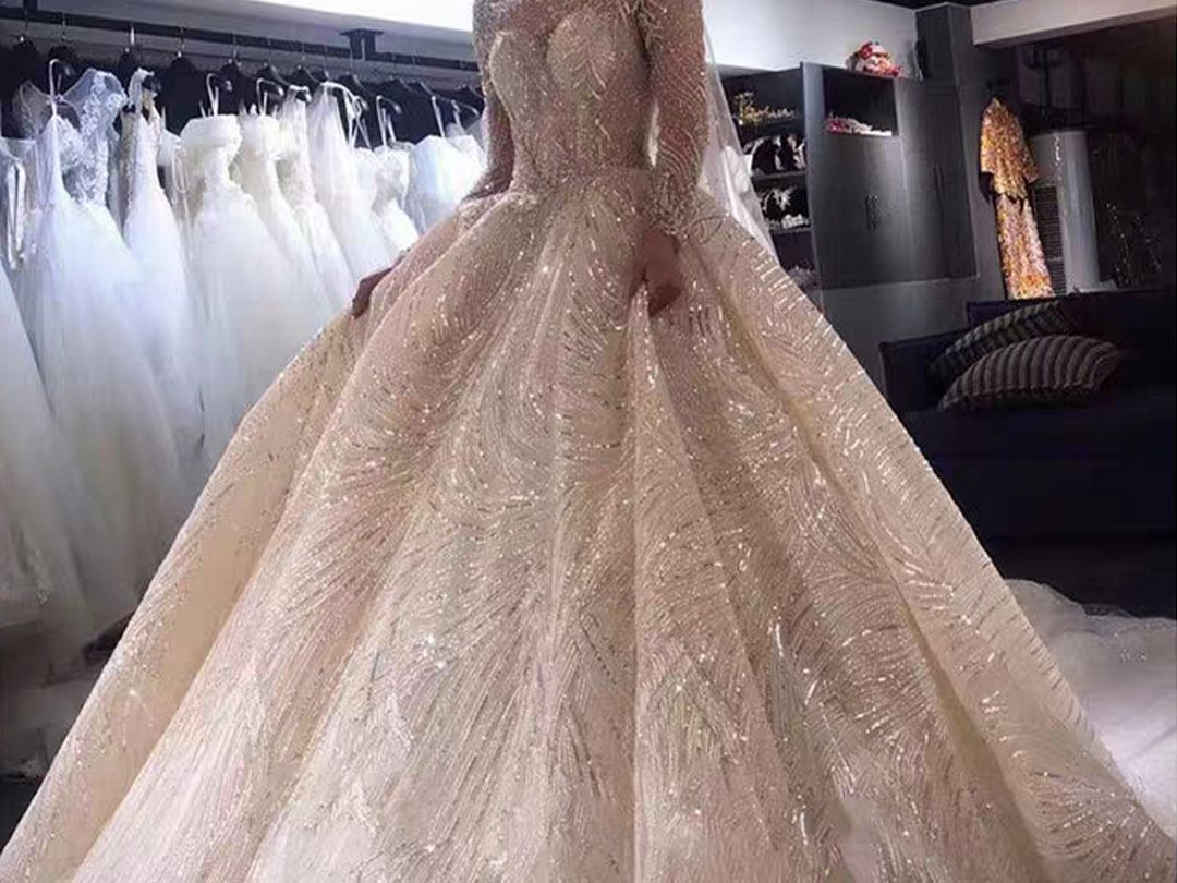 【VANSTAR】2020高品婚纱人气送伴娘服