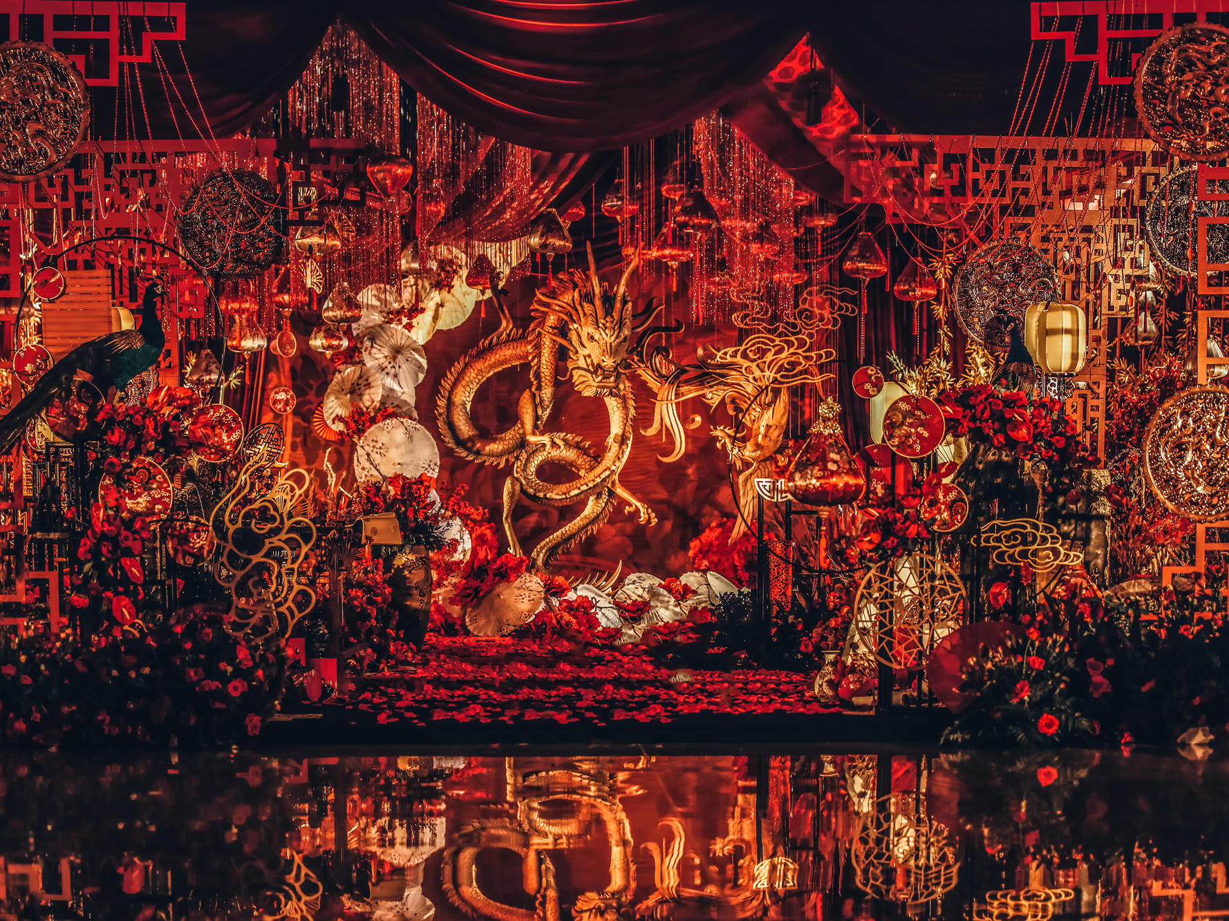 红金奢华宫殿奢美婚礼婚庆中式主题