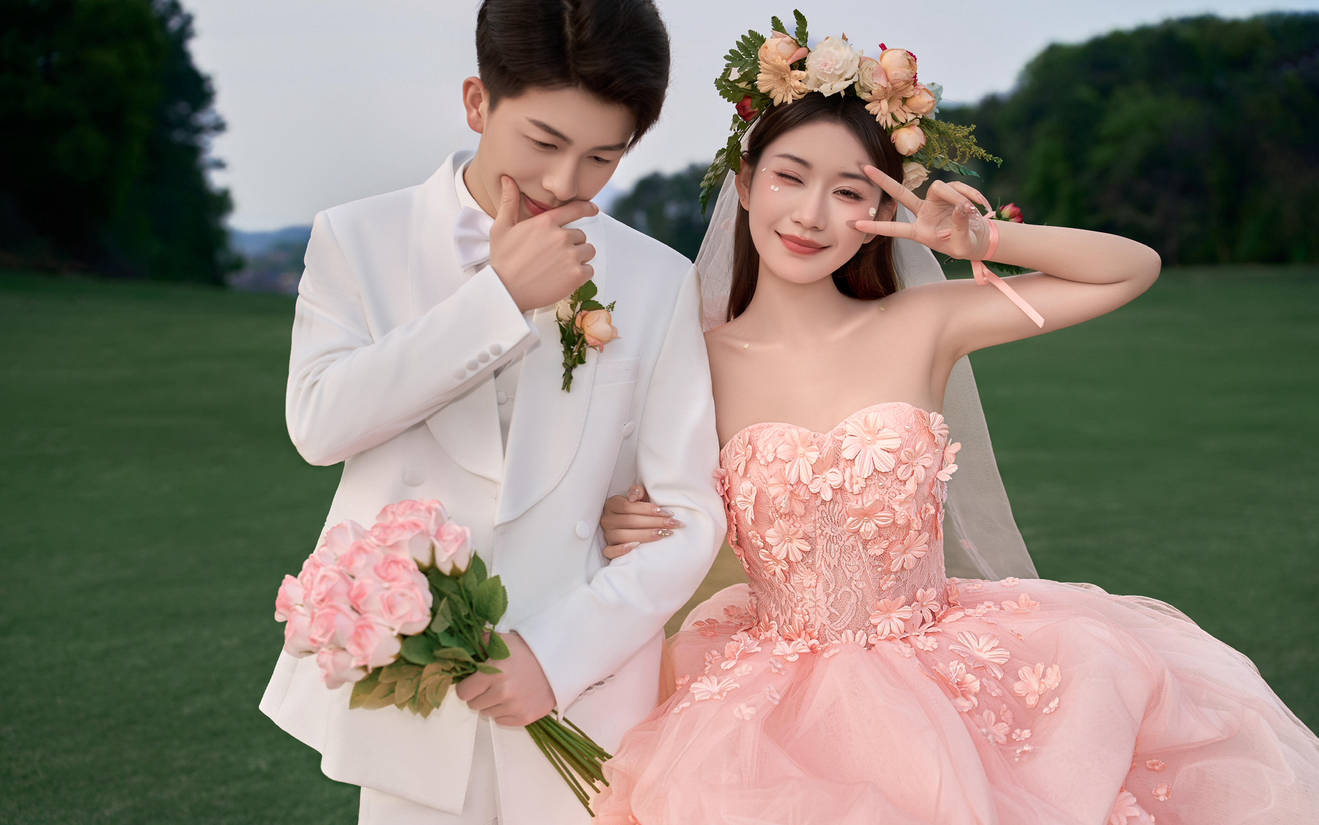 草坪系列客片欣賞！重慶婚紗照推薦系列