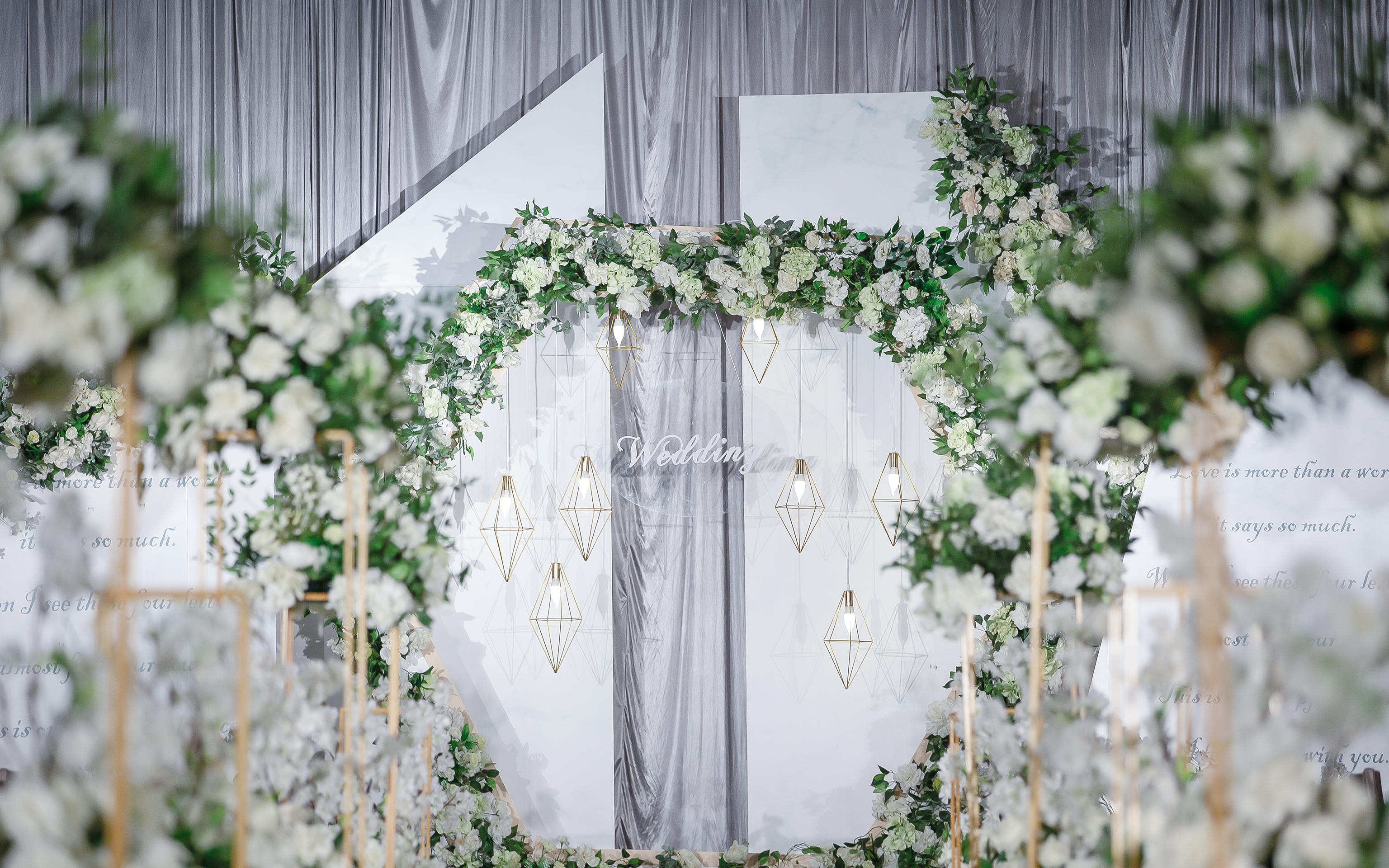 极简不是简，留白是为了更好的上色