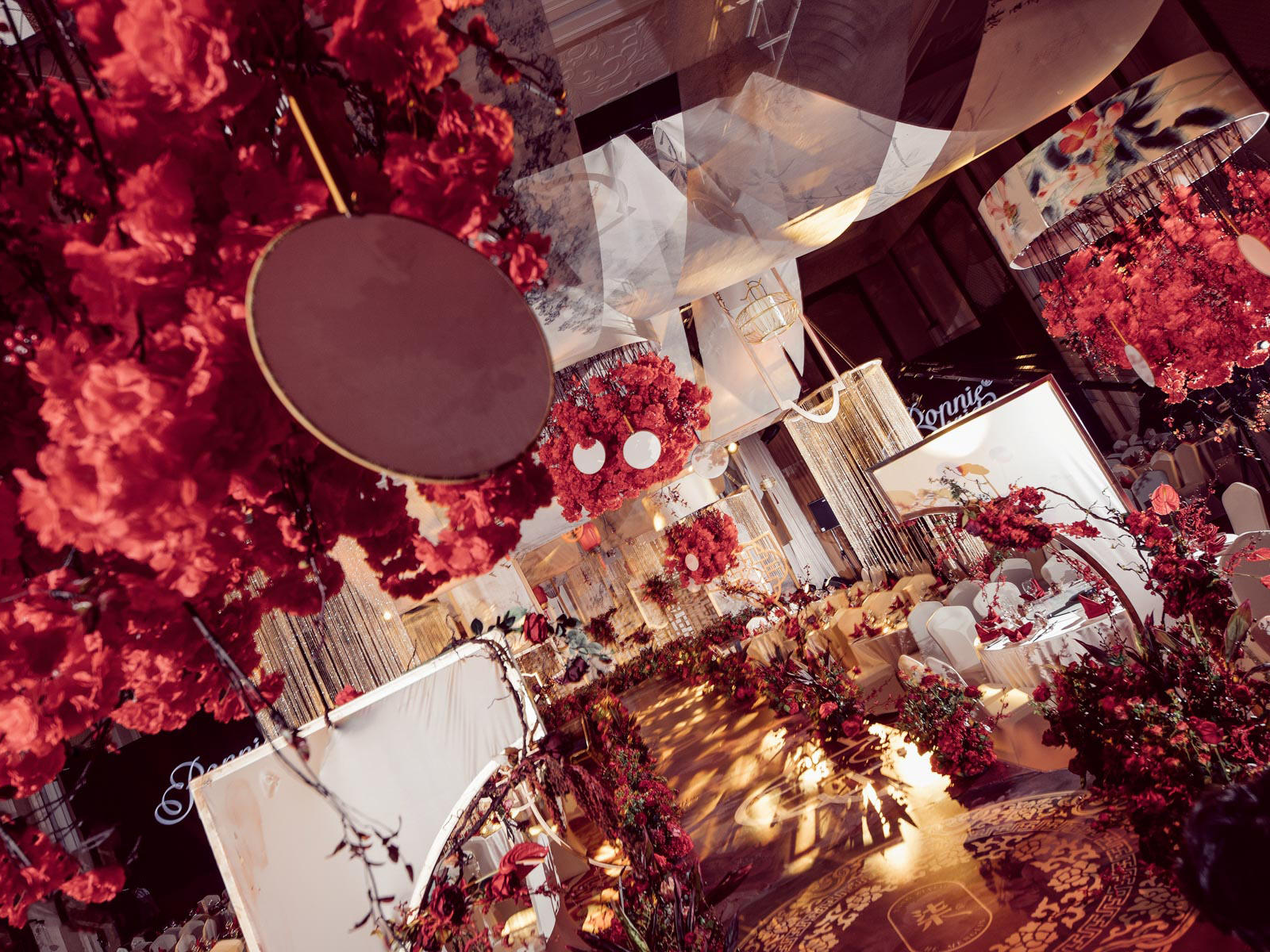 【疫情期间直降2千】红金中式布置＋首席四大+花艺